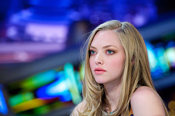 Amanda Seyfriend Blue Eyes, amanda-seyfried, celebrities, girls HD wallpaper