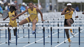 Sydney McGinley, Hurdling HD wallpaper