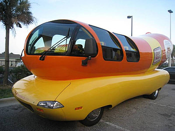 Weinermobile, oscar, oscar meyer, meyer HD wallpaper