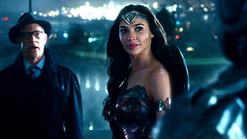 Justice League, Bad review, Marie Claire, Expert HD wallpaper