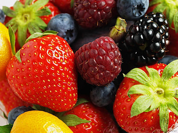 Fruits, Food, Strawberry, Raspberry, Blackberry HD wallpaper