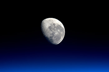 Moon, gradient, planet, close up HD wallpaper