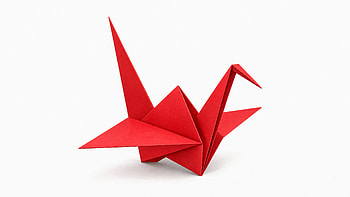 Clean Red Origami Crane — Minimal, Paper HD wallpaper