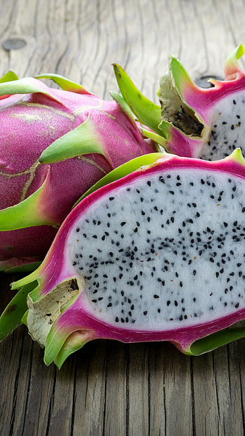 Dragon Fruit, Aesthetic , Delicious food, Rich textures HD phone wallpaper