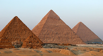 Pyramids of Giza, Ancient wonders, Egyptian history, Striking HD wallpaper