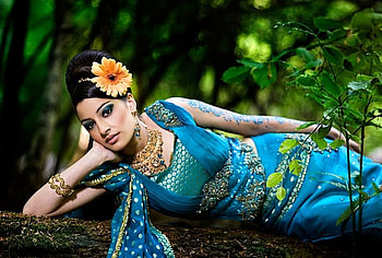 Beautiful woman .blue, sky blue, model, beautiful, nature, flowers, dress HD wallpaper