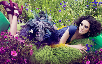 Winona Ryder HD wallpaper