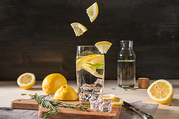 Cocktail, Lemon, Bottle, Ice, Cubs, Lemons, Cube, Cutting board HD wallpaper