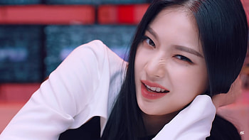STAYC, Isa member, K-pop girl groups HD wallpaper