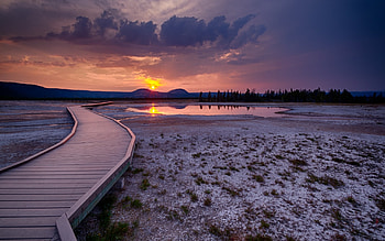 Beautiful Sunset, wooden, lakeshore, colors, pier, peaceful, wetland, nice, beach, shore, sunset, sundown, landscape, lake, hot springs, purple, view, nature, deck, lovely, river, yellowstone national park, colorful, sunlight, beauty, reflection, sands, water, sun, pathway, yellowstone, path, purple sunset, beautiful, wyoming, clouds, sky, riverbank, splendor HD wallpaper