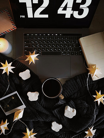 Miscellanea, Miscellaneous, Cup, Garland, Mood, Notebook, Coziness, Comfort, Laptop, Mug HD phone wallpaper