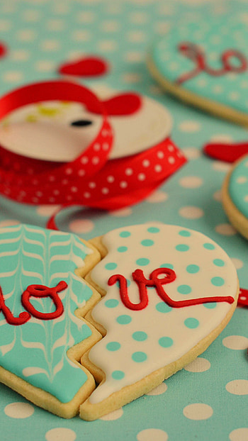 Love food, Sweet affection, Delectable treats, Foodie's delight HD phone wallpaper