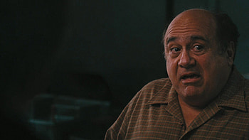 Danny DeVito, Celebrated actor, Memorable performances, Film industry veteran HD wallpaper