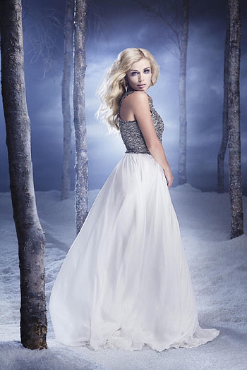 Katherine Jenkins, Flowers and elegance, Perfect woman, Musical icon HD phone wallpaper