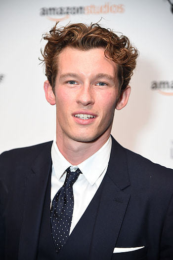 Callum Turner, Callum Turner 1990, Portrait HD phone wallpaper