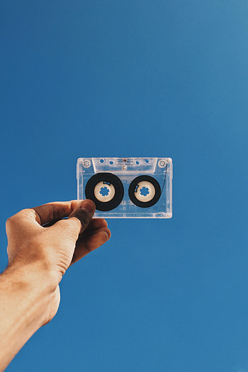 Sky, Hand, Miscellanea, Miscellaneous, Retro, Cassette HD phone wallpaper