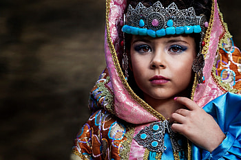 Little princess, copil, blue, pink, face, girl, princess, child HD wallpaper