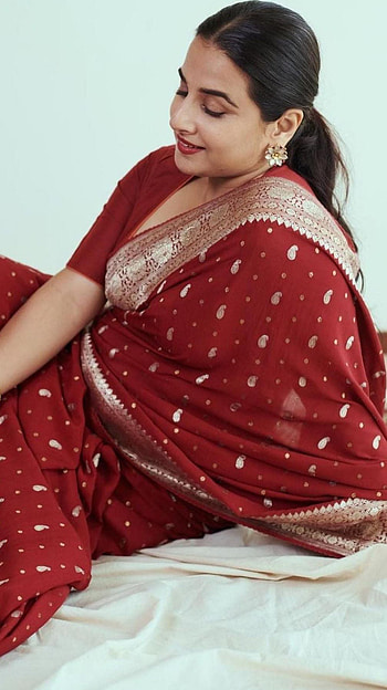 Vidya Balan, bollywood actress, saree lover HD phone wallpaper