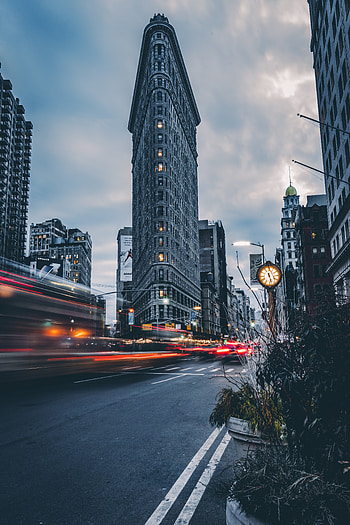 Heart of city, building, long exposure HD phone wallpaper