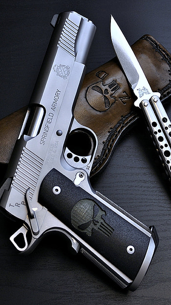 Tactical Edge: Springfield Armory Pistol & Blade, knife, man made HD phone wallpaper