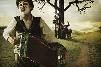 musical instrument, Tiger lillies brechtian, Lillies brechtian cabaret, Brechtian cabaret martyn HD wallpaper