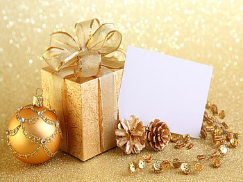 Christmas gift and decoration, holiday, gift, christmas, ball HD wallpaper
