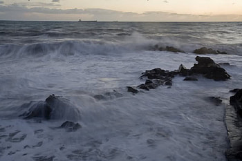 Foaming Waves, waves, water, ocean, rock HD wallpaper
