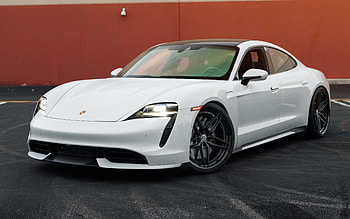Porsche Taycan Turbo S, 2022, front view, exterior, Full Electric Taycan, new white Taycan, German cars, Porsche HD wallpaper