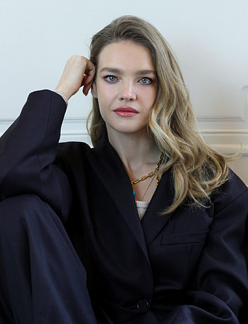 Natalia Vodianova, UNFA's goodwill ambassador HD phone wallpaper