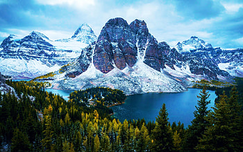 Mt Assiniboine and Sunburst peaks ~ British Columbia, autumn, trees, landscape, clouds, sky, canada, lake, fall, peaks, colors HD wallpaper