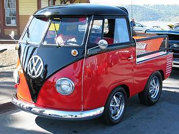 Short Bus Truck, classic, custom, short, car, old, vw, antique, bus, volkswagen, vintage, truck HD wallpaper