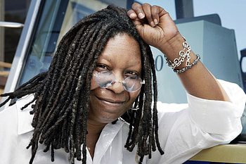 Whoopi Goldberg, Thoughts on marriage, Personal preferences, Inspiring black actresses HD wallpaper