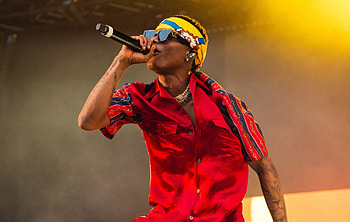 Wizkid London O2 arena show, 2021 HD wallpaper