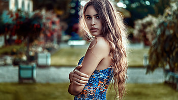Girl Arms Crossed Hair Flowing, girls, model, blonde HD wallpaper