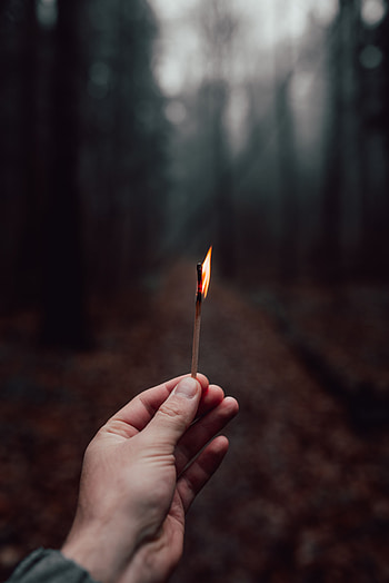 Fire, Hand, Miscellanea, Miscellaneous, Match, To Burn, Burn HD phone wallpaper