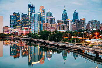 Philadelphia Skyline, Nighttime beauty, Torch Group, Illuminated cityscape HD wallpaper
