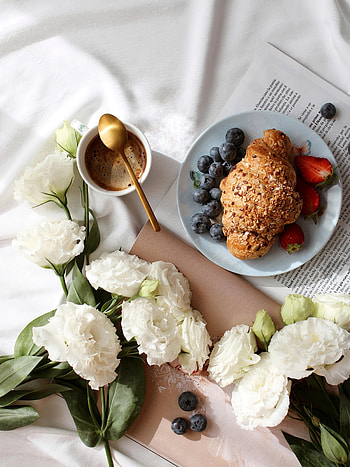 Flowers, Food, Strawberry, Bilberries, Berries, Coffee, Croissant HD phone wallpaper