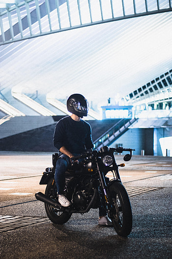 Motorcycles, Motorcyclist, Helmet, Motorcycle, Headlight HD phone wallpaper