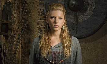 Filename: Lagertha-hair-style-vikings-tv-show-.jpg HD wallpaper