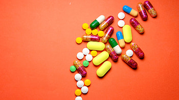 Commonly taken vitamin supplements, Limited effectiveness HD wallpaper