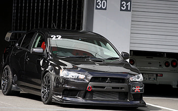 Lancer Mike Mitsubishi Evo , Dynamic visuals, Stunning appearance HD wallpaper