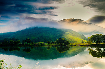 Natural, scenery, lake, reflections, mountains HD wallpaper