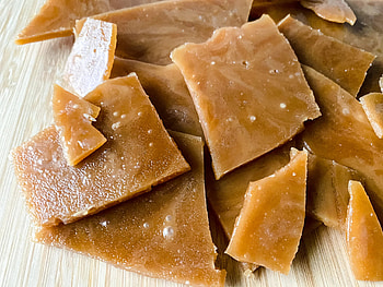 Toffee recipe, Easy desserts, Kid crafts, 3 ingredients HD wallpaper