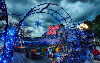 business at christmas on lake austin in texas r, lights, business, x-mas, building, r, dusk, terrace, lake HD wallpaper