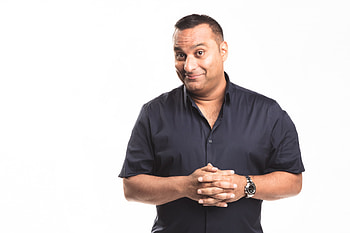 Russell Peters, Deported World Tour, Singapore show, Comedy performance HD wallpaper