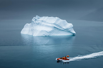 Arctic graphy, Captivating landscapes, Serene beauty, Pristine wilderness HD wallpaper