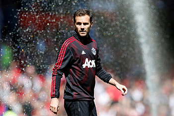 Juan Mata, Contract rebel, Invited into Ed Woodward's office HD wallpaper