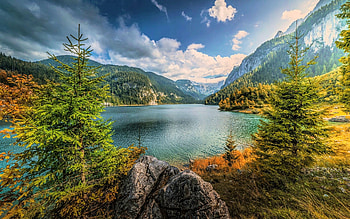 Lake in Austrian Alps, clouds, trees, sky, mountains HD wallpaper
