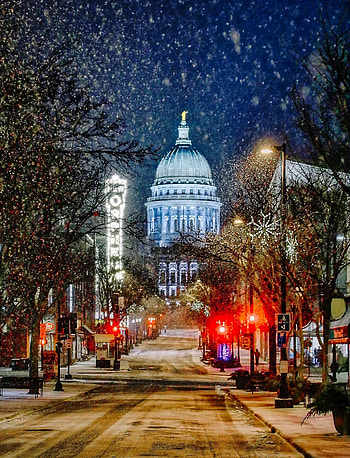 State Street snowfall, Madison, WI, Travels HD phone wallpaper