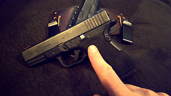 central glock 19 - HD wallpaper
